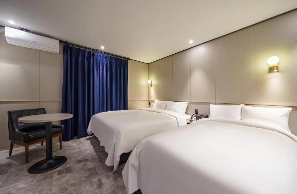 Brown-Dot Hotel Geomdan Инчон Экстерьер фото