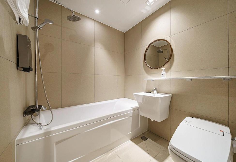 Brown-Dot Hotel Geomdan Инчон Экстерьер фото