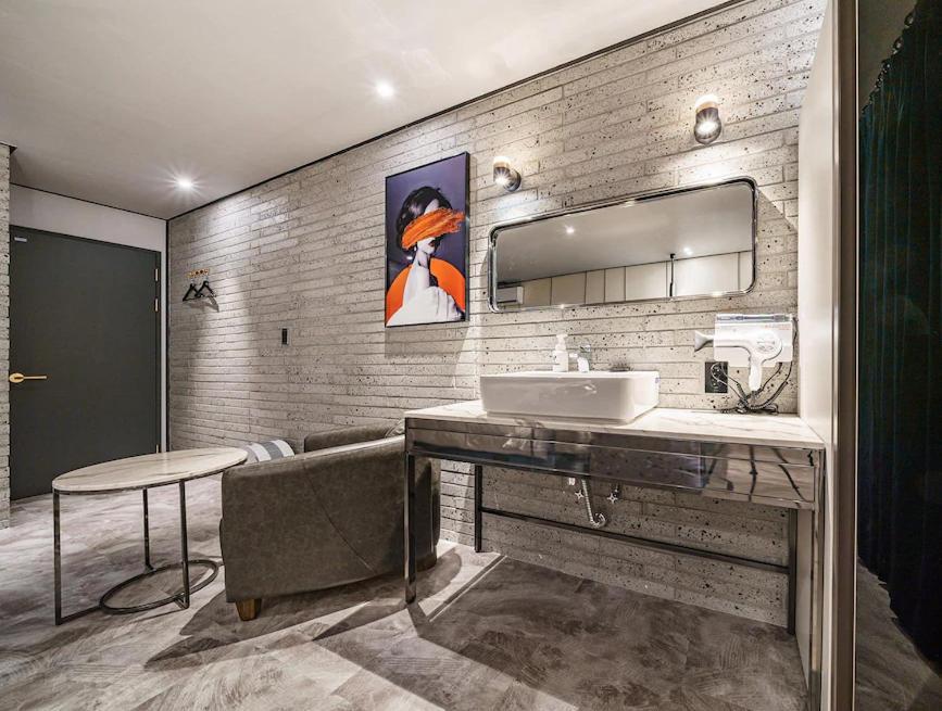 Brown-Dot Hotel Geomdan Инчон Экстерьер фото